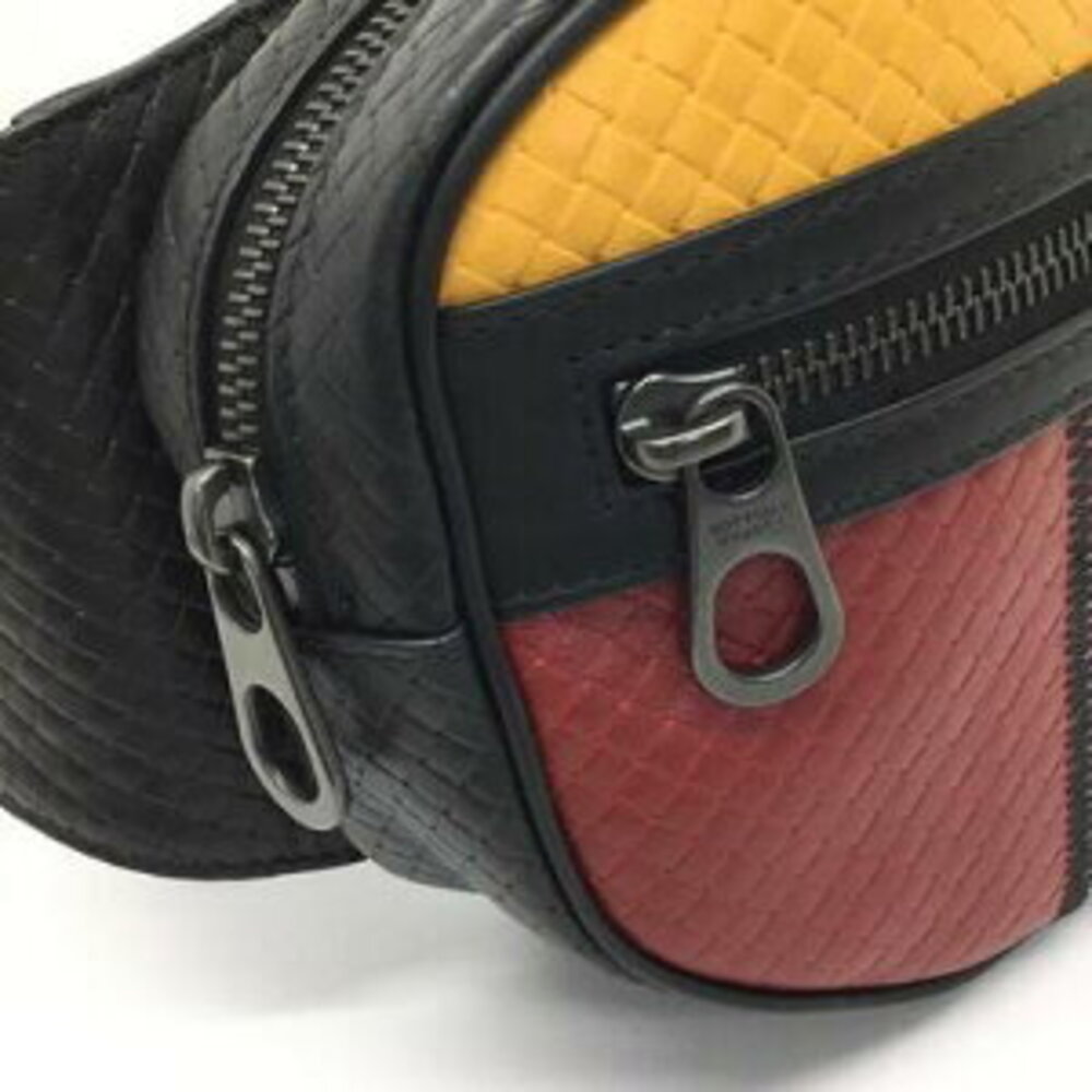 BOTTEGA VENETA Body Belt Crossbody Bag Two Tone Leather Black - Picture 5 of 13